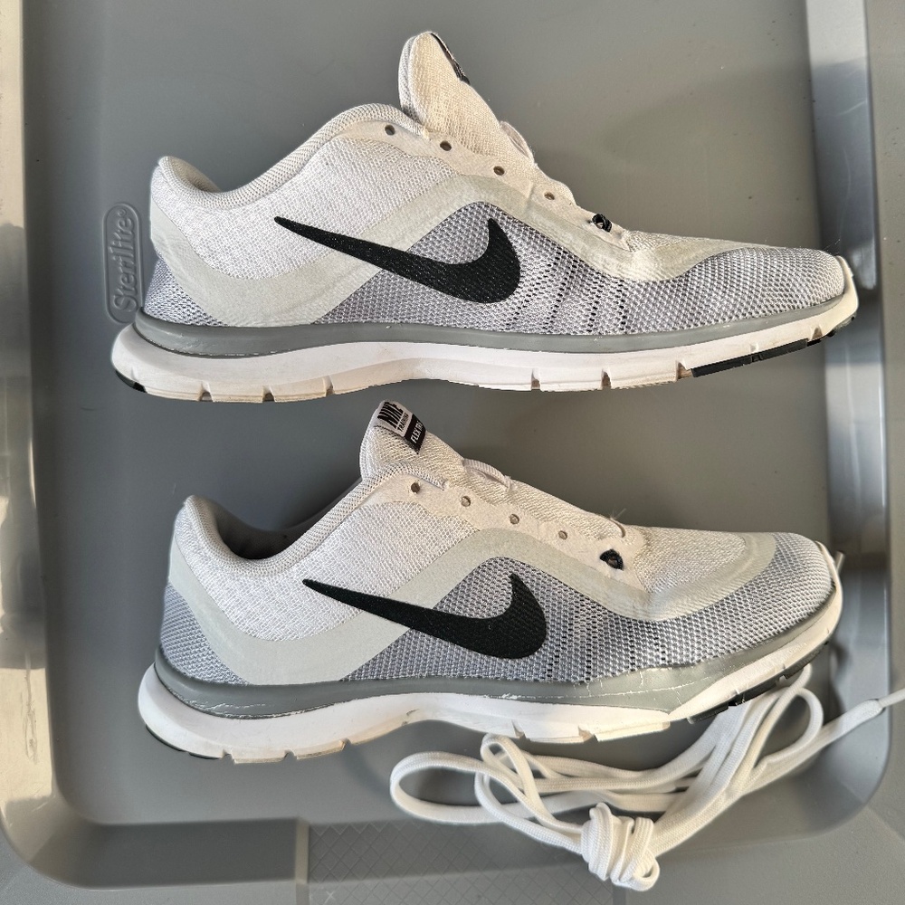 Nike Flex Trainers